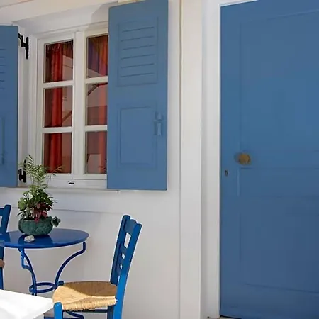 Manos Hotel