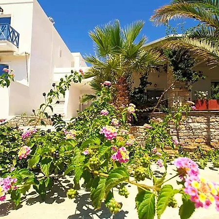 Manos Hotel 3*